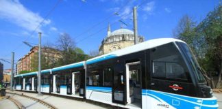 Tramvaiele turcești vor circula în București, după autobuzele Otokar