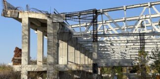 Patinoarul din Bucureşti este inutilizabil de 10 ani. O generație întreagă a pierdut șansa de a face sport de performanță