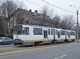 Tramvaiele liniei 5 circulă deviat între Piața Sf. Gheorghe și Bd. Banu Manta. STB: Un stâlp a căzut peste rețeaua de tramvaie